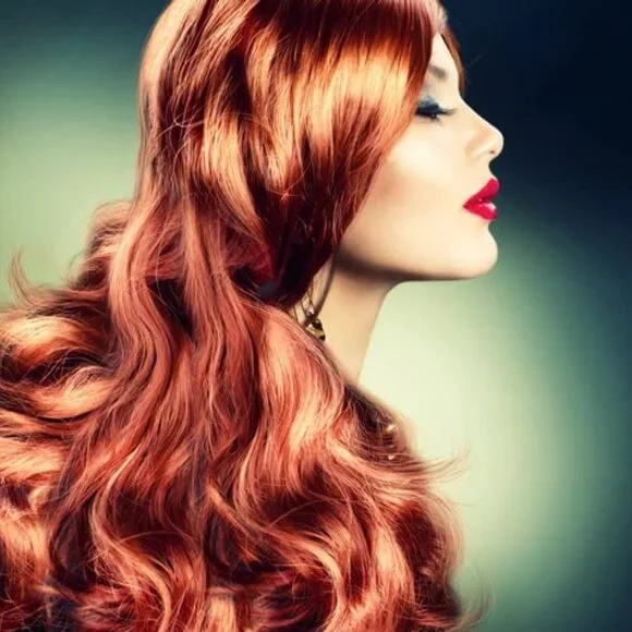 Simply Stylin' Light Silk Spray - Anti Frizz - Hair Detangler & Wig Spray - Picture 4 of 6